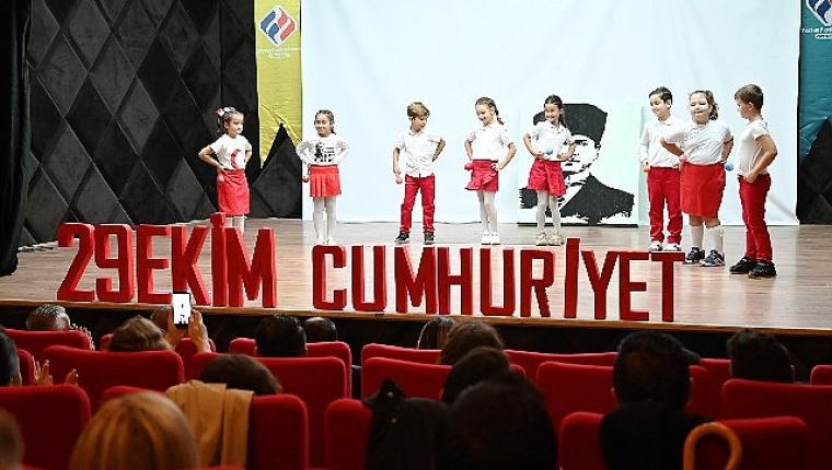 Final Okulları Kemer Şubesi'nde 29 Ekim Cumhuriyet Bayramı Coşkusu