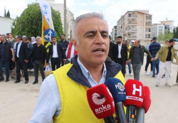 Polat'tan MEB'e önlük tepkisi: Öğretmenlerin ihtiyacı talimat değil, ücret, güvence ve mesleki özerklik
