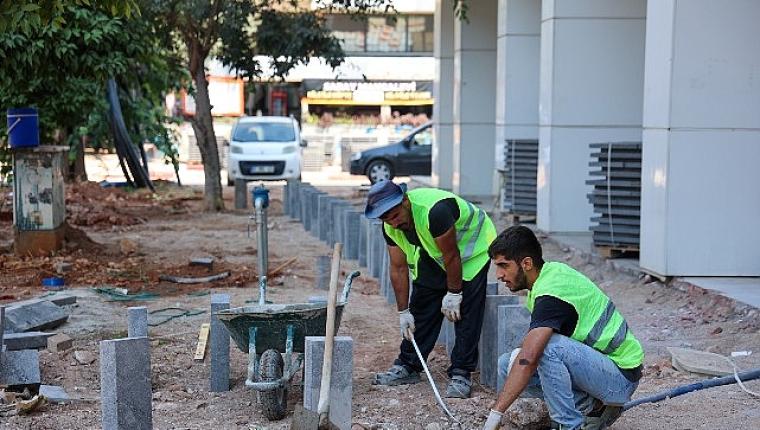 Büyükşehir Belediyesi'nin yenileme çalışmaları sürüyor