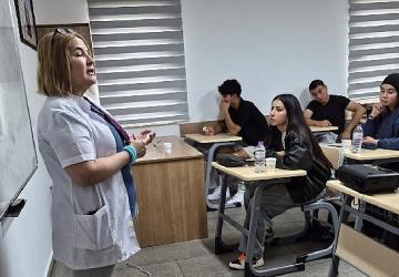 Matematik Öğretmeni Hicran Güler'den Ahmet Erkal Destek Eğitim Kursu'na teşekkür: “Kendimi Bir Ailenin Parçası Gibi Hissettim"