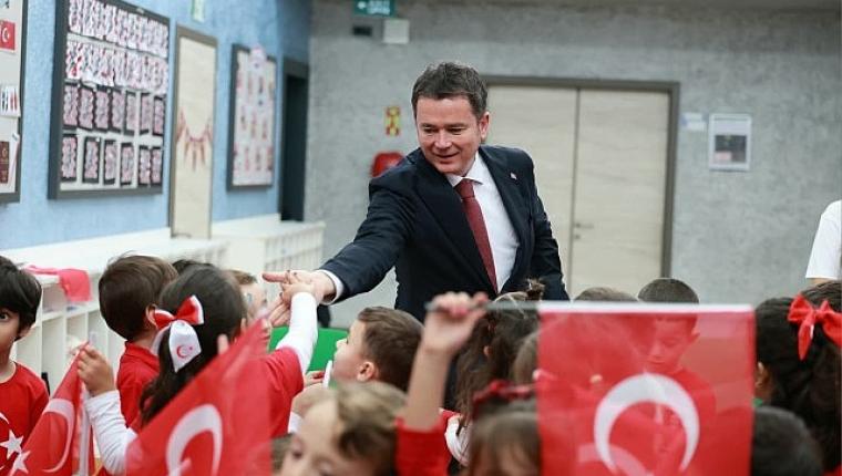 Osmangazi Belediyesi'nin Kreşlerinde Cumhuriyet Coşkusu Yaşandı