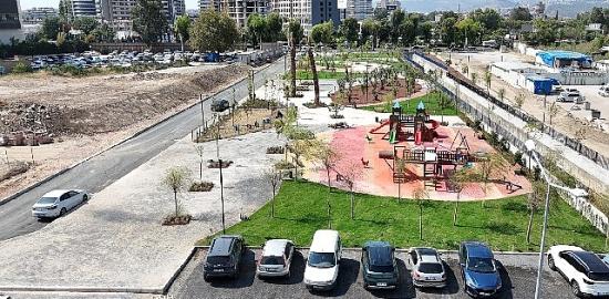 Konak'a yeni nefes alanı: 6 bin metrekarelik park hizmete açılıyor