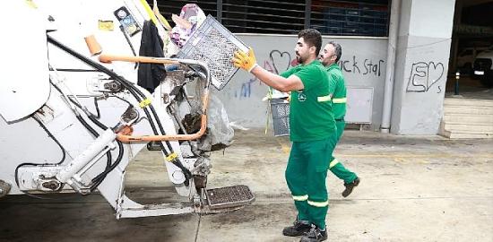 Osmangazi Belediyesi Pazarlardan Aylık 600 Ton Atık Topluyor