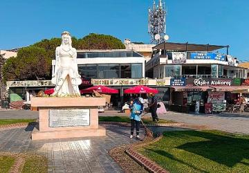 Didim Belediyesi Yeşil Alanlarda Bakım ve Düzenleme Çalışmalarını Sürdürüyor