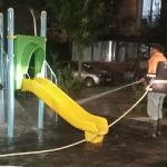 Burhaniye Belediyesi Temizlik İşleri ekipleri 7/24 sahada