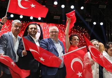 Başkan Ertaş'tan Cumhuriyet Bayramı mesajı: “Atatürk'ün izinde, Cumhuriyet'in ışığında yürüyoruz"