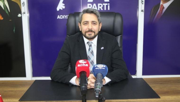 Anahtar Parti Besni İlçe Başkanı Dayan: 'Cumhuriyet milli faziletimizdir'