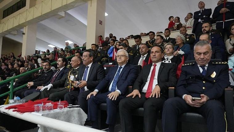 Cumhuriyetimizin 103. Yılı Burhaniye'de Coşkuyla Kutlandı