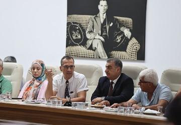 Başkan Kınay: Esnafımızla birlikte Karabağlar'ı güçlendireceğiz