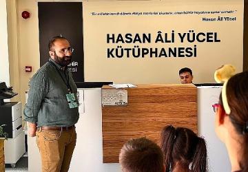 Çocuklar, Hasan Âli Yücel Kütüphanesi'nde gökyüzüne yolculuk yaptı