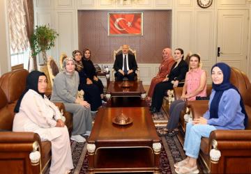 Vali Küçük: Kadınlarımızın üretime katkısı şehrimizin kalkınmasına güç veriyor