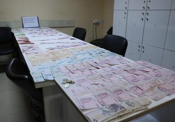Büyükşehir Zabıtası dilenciliğe geçit vermedi