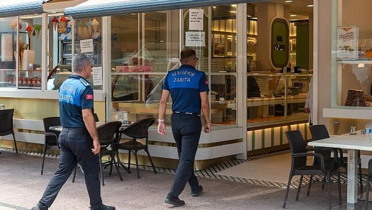 Yenişehir'de serinleten tatlara sıkı takip