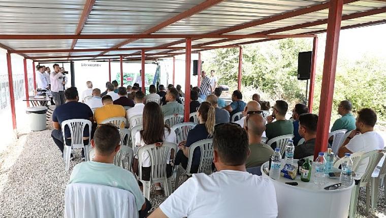 İzmir'de Dev Buluşma: 100'den Fazla Çeşit ve Uluslararası Katılımcı Tek Çatı Altında