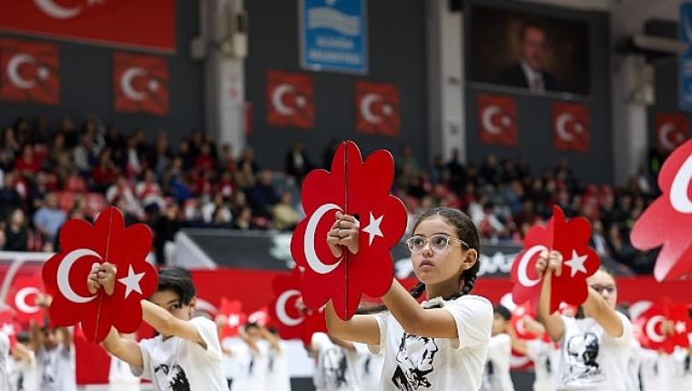 Aliağa'da Cumhuriyetin 103. Yılı Coşkuyla Kutlandı