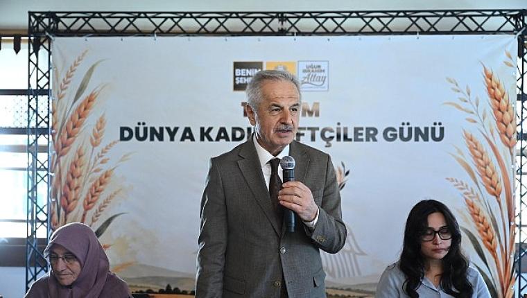 Konyalı Kadın Çiftçiler “15 Ekim Dünya Kadın Çiftçiler Günü"nde Konya Büyükşehir'in Etkinliğinde Bir Araya Geldi