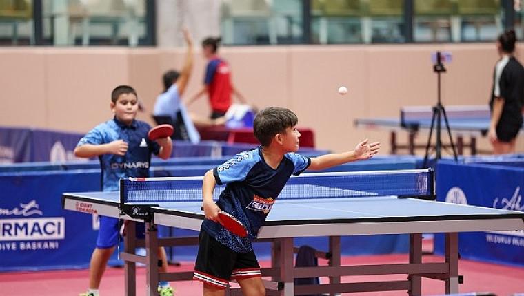 Selçuklu Belediyesi Masa Tenisi Turnuvası Sona Erdi