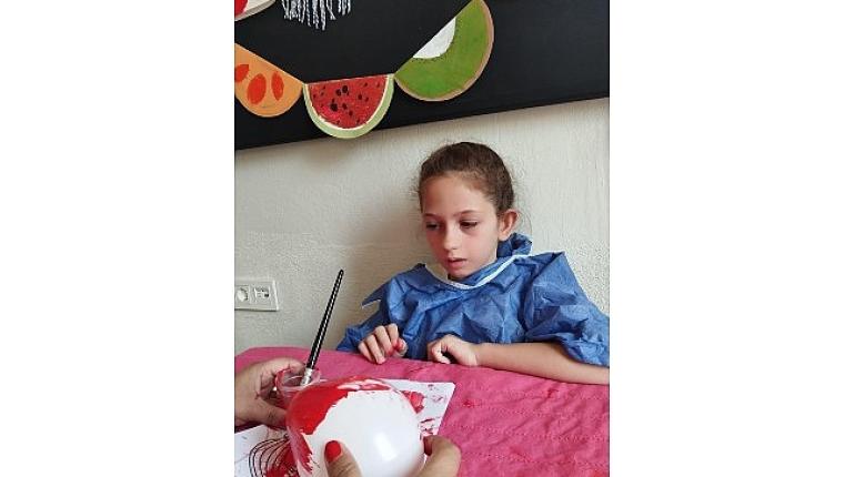 Kemer'de özel bireyler Mola Evi'nde sosyalleşiyor