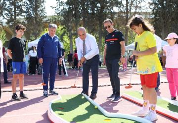 İzmir’de “Sağlıklı Çocuk, Sağlıklı Gelecek” İçin Spor Şenliği