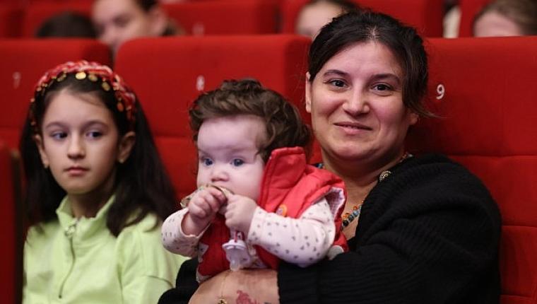 Cesur, Kocaeli Kitap Fuarı'nda “Yeni Bir Ben"i anlattı