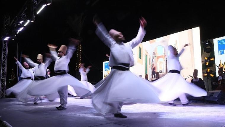 Konya Büyükşehir Tasavvuf Musikisi ve Sema Topluluğu Tunus'ta Gönüllere Dokundu