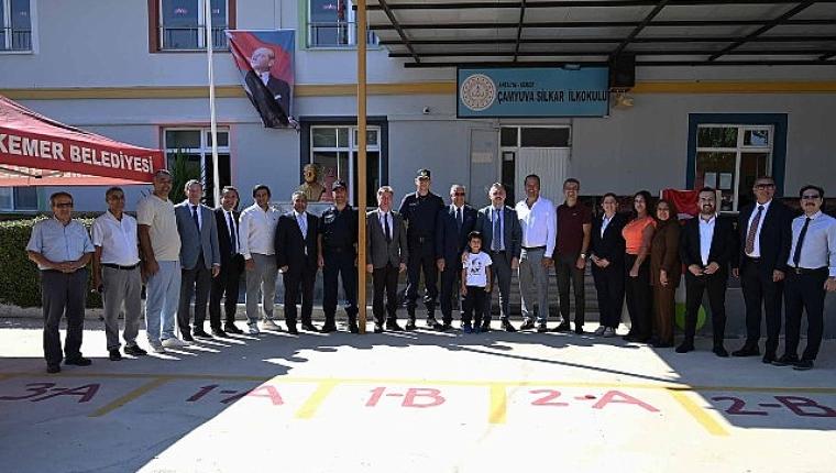 Kemer'de İlköğretim Haftası coşkuyla kutlandı