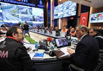 Vatandaştan , Nuri Aslan'a: Bizi Buradan İstanbul İtfaiyesi Kurtardı