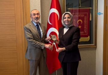 Fidan Karakuş'tan Ankara'da sağlık ve sosyal hizmet çalışanları için önemli temaslar