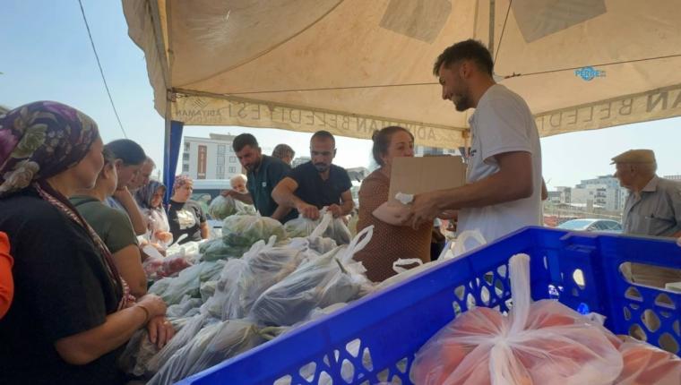 Tarladan tezgaha: Adıyaman Belediyesi’nin yaz sebzeleri 20 TL’den vatandaşla buluştu - Videolu Haber