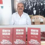 Besnili emekli öğretmen Osman Özbay kitaplarını okurlarıyla buluşturmaya devam ediyor