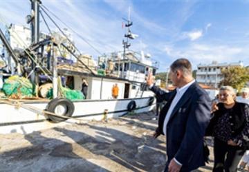 Tepeboz'da balıkçıya destek, çocuklara saha sözü