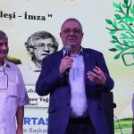 8. Edremit Kitap Fuarı'nda üçüncü gün: Ustalara saygı, edebiyat ve müzik bir arada