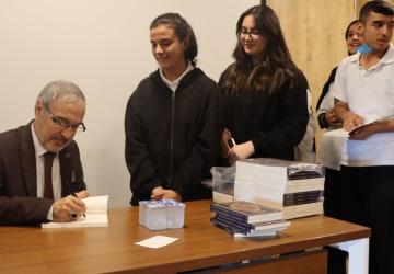 Kalemden Kelama’da öğrenciler yazar Mehmet Rıza Özacar’la buluştu