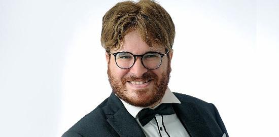 Dünyaca ünlü Türk Opera Sanatçıcı Tenor Sedat Can Öztoprak operanın kalbi Viyana'yı fethetti