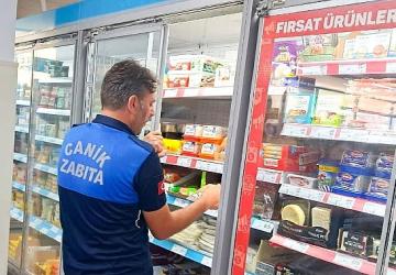 Canik Zabıtasından Sıkı Denetim