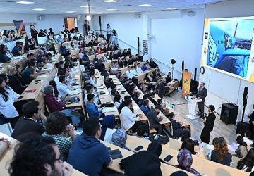 SÜ Tıp Fakültesi Öğrencileriyle Buluşan Başkan Altay: “Boykot Konusunda Daha Fazla Hassasiyet Gösterelim"