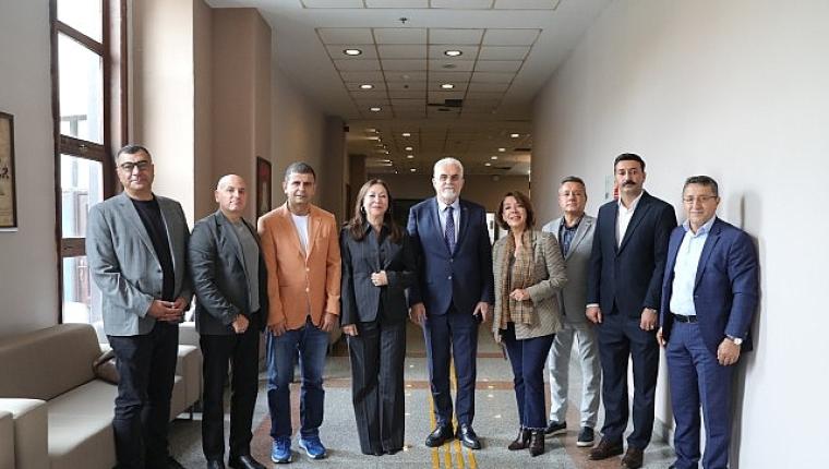 Şehir Tiyatroları İtfaiye Haftası'nda “İtfaiyecinin Sırrı" Oyununu Seyirciyle Buluşturdu