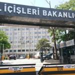 Seçer ve Tuncer dahil 5 belediye başkanı görevden uzaklaştırıldı