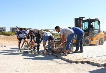 Didim Belediyesi Parke Taşı Döşeme Çalışmalarını Sürdürüyor
