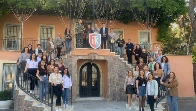 Narlıdere Belediyesi'nden Özel Çocuklara ve Kadınlara Kültür Turu