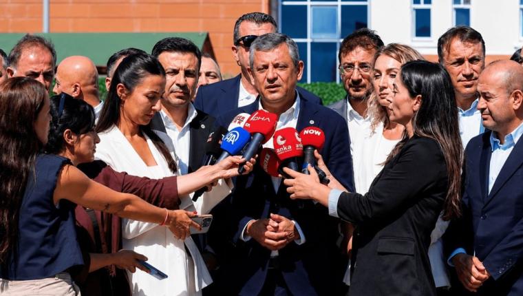 Özgür Özel: Tuz koktu; hepimizin haysiyetini ve hukukunu millete emanet ediyorum