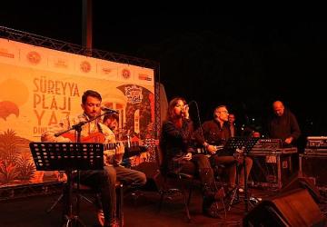Maltepe Süreyya Plajı'nda Güzün Son Ezgisi