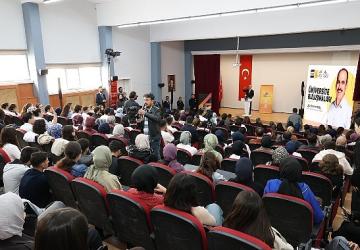 Başkan Altay NEÜ Öğrencileriyle Buluştu: “Sizler Çok Daha Güzel Bir Türkiye İnşa Edeceksiniz"