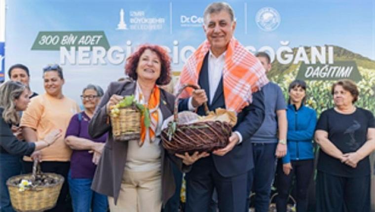 Karaburun'un nergis üretimine büyük destek