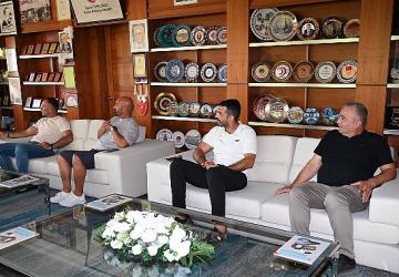 Kemer Su Sporları Derneği'nden Başkan Topaloğlu'na ziyaret