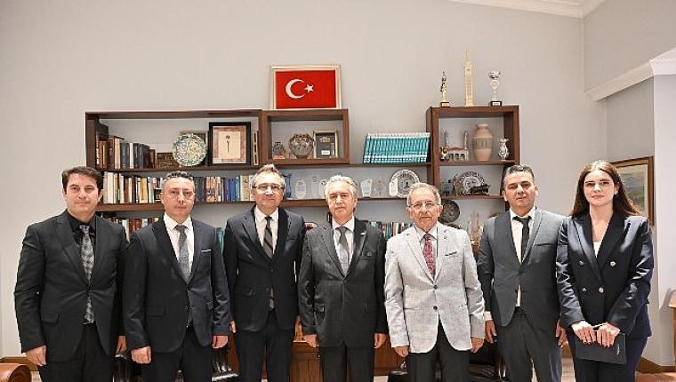 Konya Büyükşehir'in Öncülüğünde Yürütülen Konya Karapınar Jeoparkı Unesco Yolunda