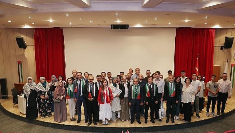 DEÜ'de Gazze İçin Bilim ve Akademik Dayanışma Buluşması