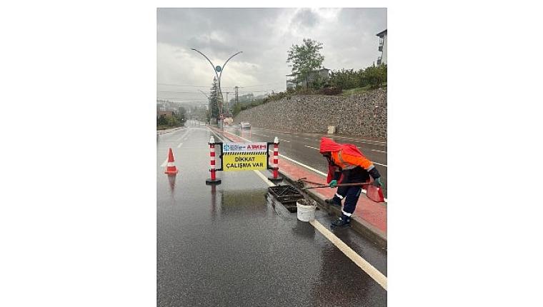 Büyükşehir ekipleri yağışa karşı teyakkuzda