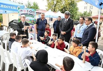 Başkan Kocaman, Derbent'te Çocukların Bilim Heyecanına Ortak Oldu