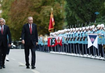 TBMM'de yeni yasama yılı açılış töreni... Cumhurbaşkanı Erdoğan'dan fon piyasası açıklaması: ‘Bu meseleyi süratle çözüyoruz’